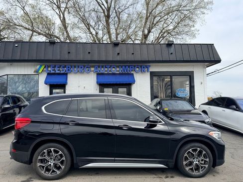 Used 2021 BMW X1 xDrive28i w/ Convenience Package AWD/4WD image 7