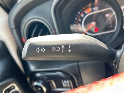 Used 2024 Jeep Wrangler Unlimited Rubicon image 22