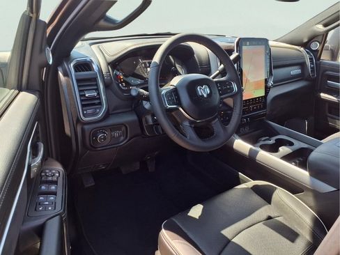 New 2026 RAM 2500 Laramie AWD/4WD image 5
