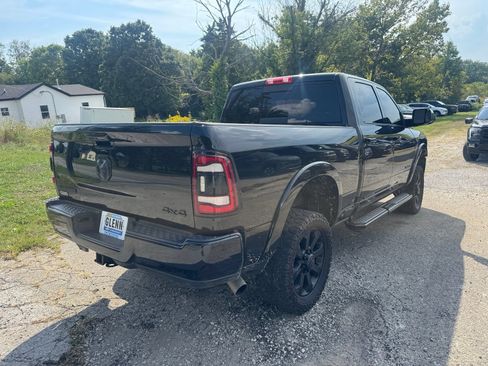 Used 2022 RAM 2500 Laramie w/ Night Edition AWD/4WD image 6