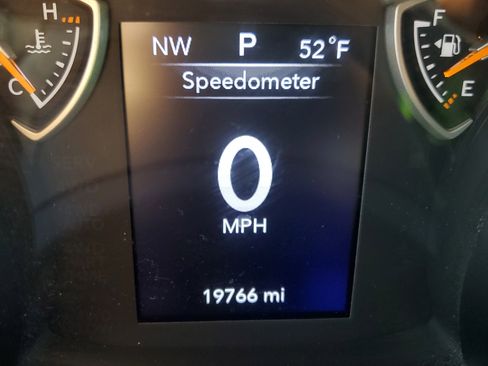 Used 2022 Jeep Wrangler Sport image 16