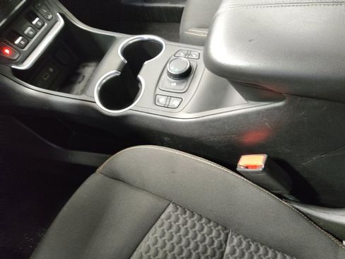 Used 2018 GMC Terrain SLE w/ Driver Convenience Package image 26