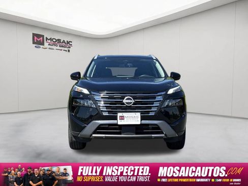 Used 2026 Nissan Rogue SL AWD/4WD image 2