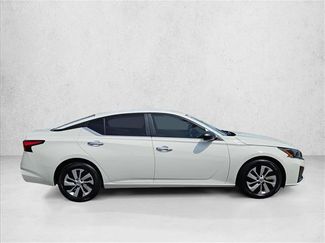 Certified 2025 Nissan Altima 2.5 S FWD video 4