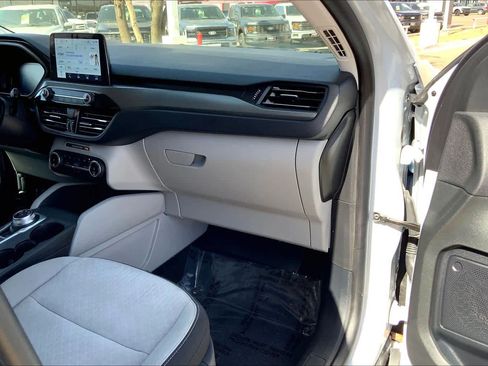 Used 2025 Ford Escape Active FWD image 19