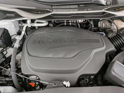 New 2026 Honda Odyssey Touring image 33
