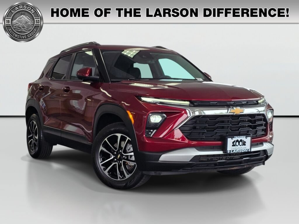 Used 2025 Chevrolet TrailBlazer LT AWD/4WD image 1