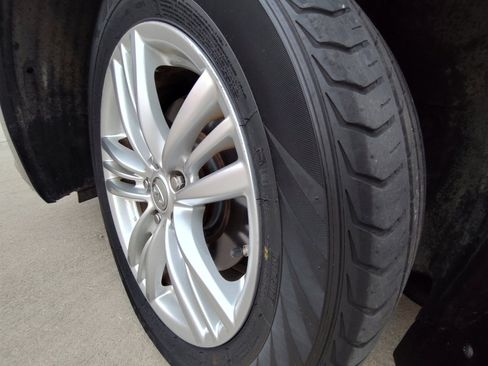 Used 2013 INFINITI G37 x w/ Premium Pkg image 48