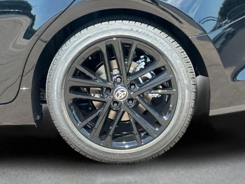 New 2026 Toyota Camry SE FWD image 31