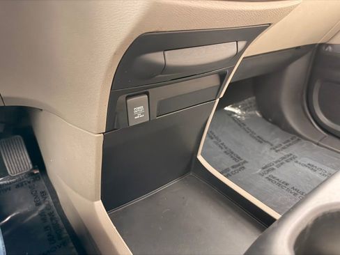 Used 2019 Honda Odyssey EX-L image 25