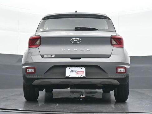 Used 2022 Hyundai Venue SE w/ Cargo Package image 20