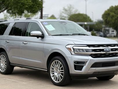 Used 2023 Ford Expedition Limited