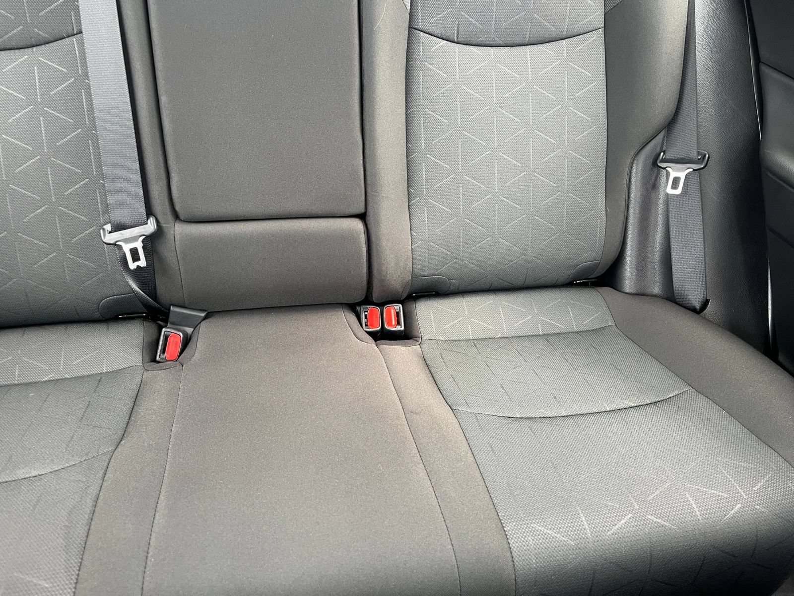 Used 2025 Toyota RAV4 XLE w/ Convenience Package AWD/4WD image 38