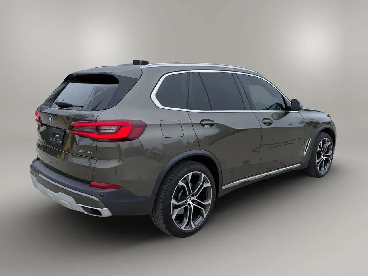 Used 2022 BMW X5 xDrive40i AWD/4WD image 10