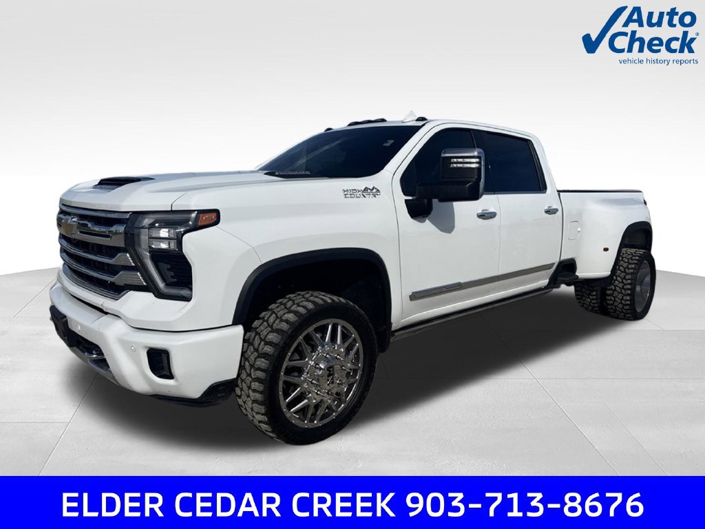 Used 2026 Chevrolet Silverado 3500 High Country w/ Technology Package AWD/4WD image 3