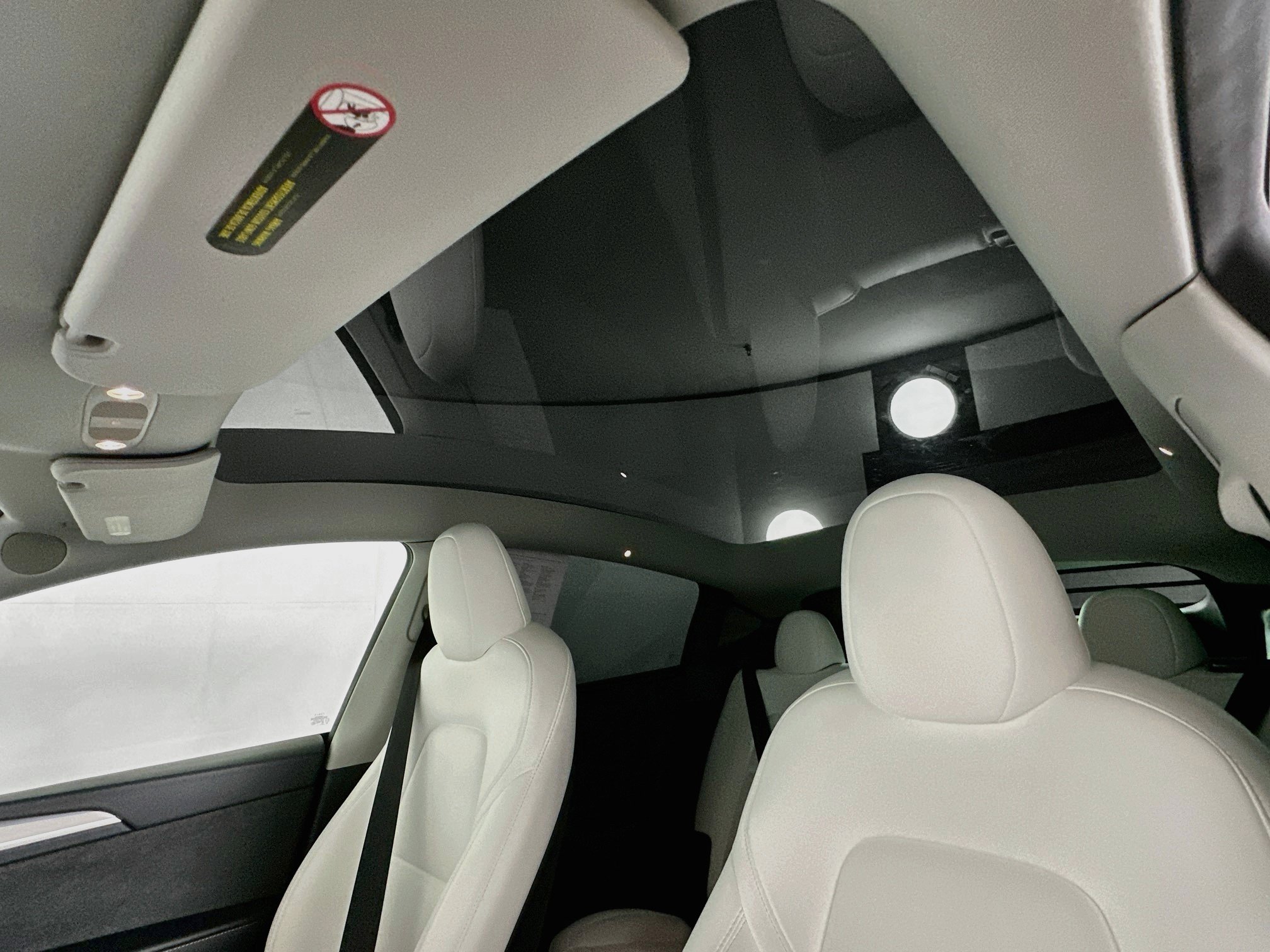 Used 2024 Tesla Model Y Long Range AWD/4WD image 24