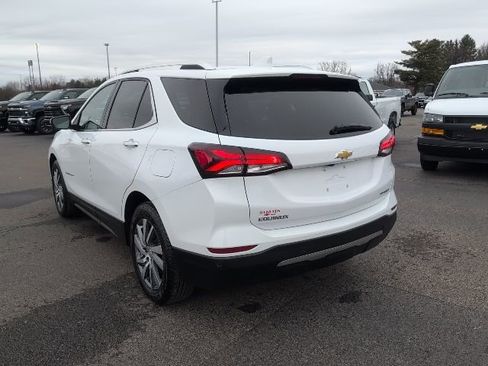 Used 2024 Chevrolet Equinox Premier image 5
