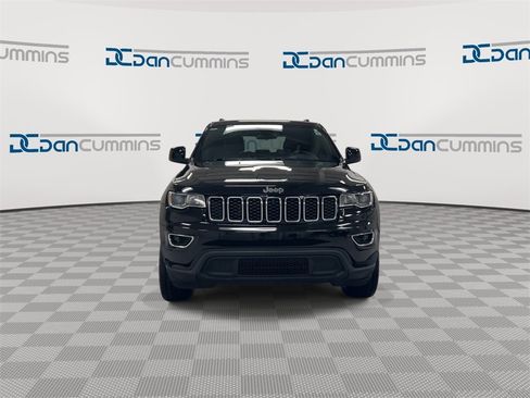 Used 2021 Jeep Grand Cherokee Laredo X image 3