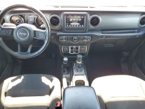 Used 2023 Jeep Wrangler Unlimited Sport AWD/4WD image 29