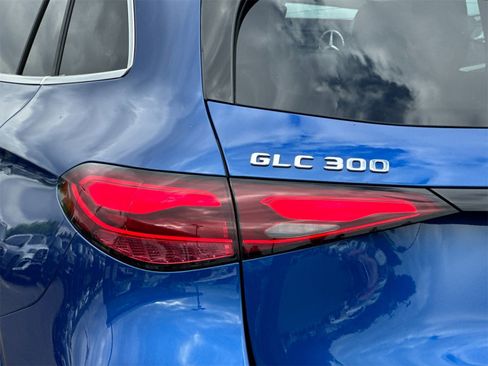 New 2026 Mercedes-Benz GLC 300 4MATIC image 33