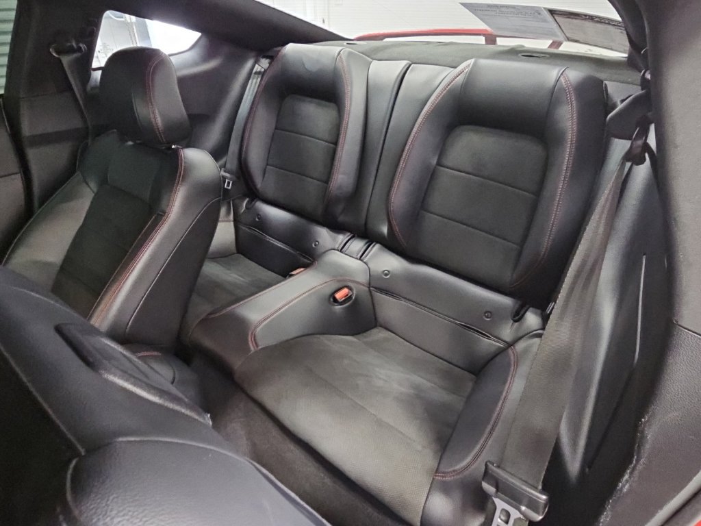 Used 2022 Ford Mustang GT Premium w/ Equipment Group 401A RWD image 26