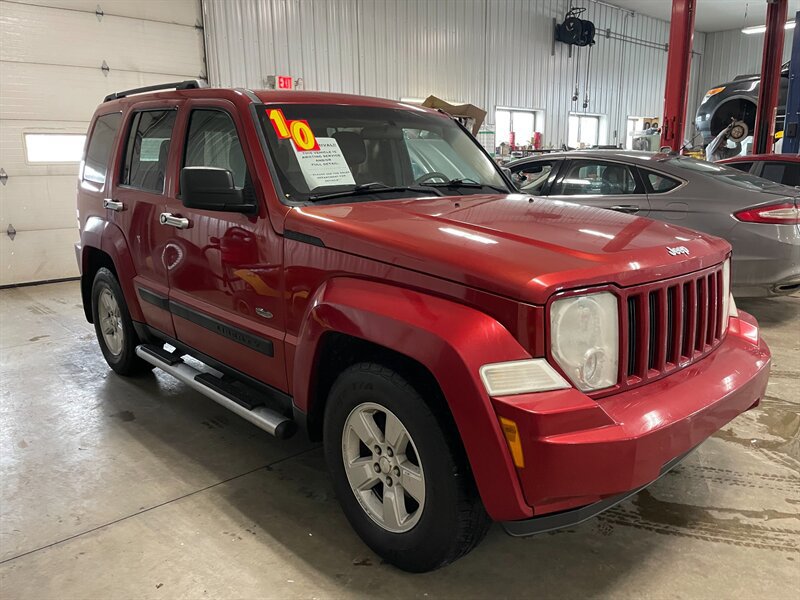 Used 2010 Jeep Liberty Sport w/ North Edition Group AWD/4WD image 5