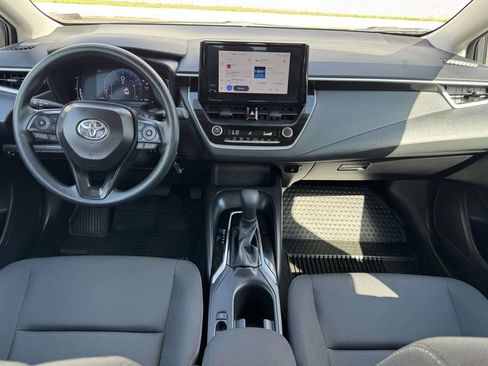 Used 2026 Toyota Corolla LE FWD image 2