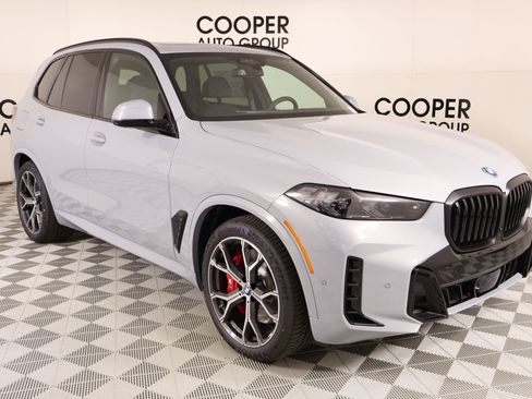 New 2026 BMW X5 xDrive50e w/ M Sport Package AWD/4WD image 1