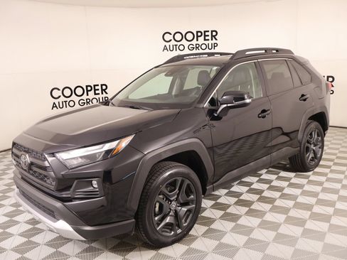 Used 2024 Toyota RAV4 Adventure AWD/4WD image 9