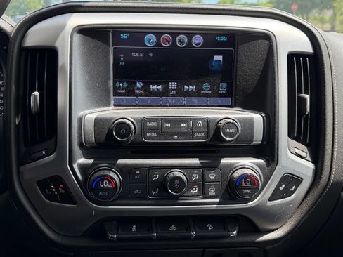 Used 2017 GMC Sierra 1500 SLE w/ SLE Value Package AWD/4WD image 13