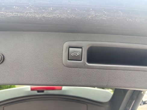 Used 2025 Toyota Highlander XSE AWD/4WD image 23