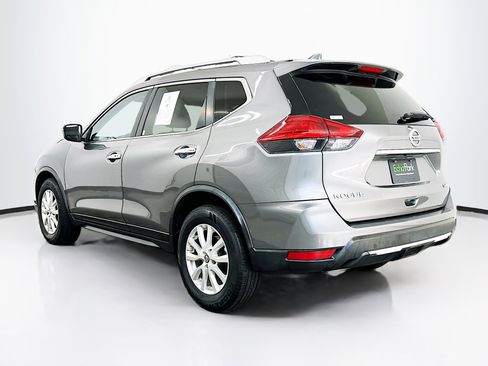 Used 2017 Nissan Rogue SV AWD/4WD image 5