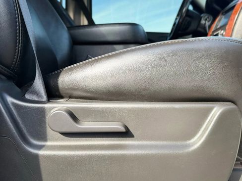 Used 2007 Chevrolet Avalanche LT w/ LT Preferred Equipment Group image 34