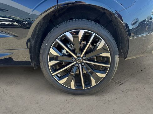 New 2026 Volvo XC60 T8 Ultra w/ Protection Package Premier AWD/4WD image 8
