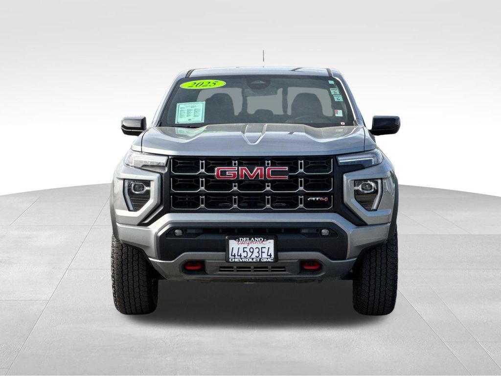 Used 2025 GMC Canyon AT4 AWD/4WD image 8
