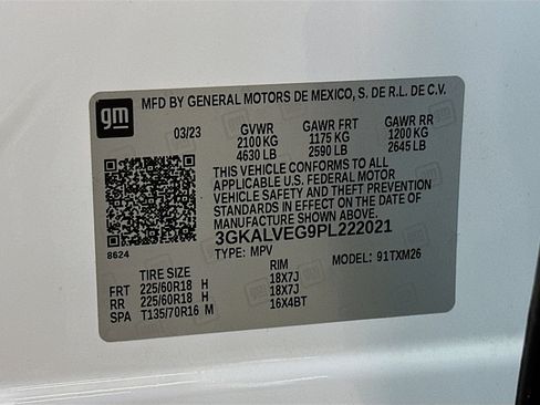 Used 2023 GMC Terrain SLT image 29