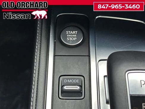 Used 2023 INFINITI QX60 Pure AWD/4WD image 16