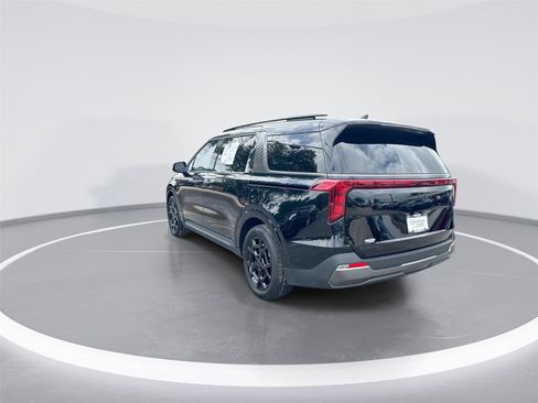 Used 2025 Kia Carnival SX w/ SX Dark Edition Package FWD image 6