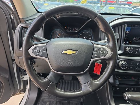 Used 2020 Chevrolet Colorado LT w/ Safety Package image 14