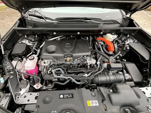 Used 2022 Toyota RAV4 XLE w/ Convenience Package AWD/4WD image 31