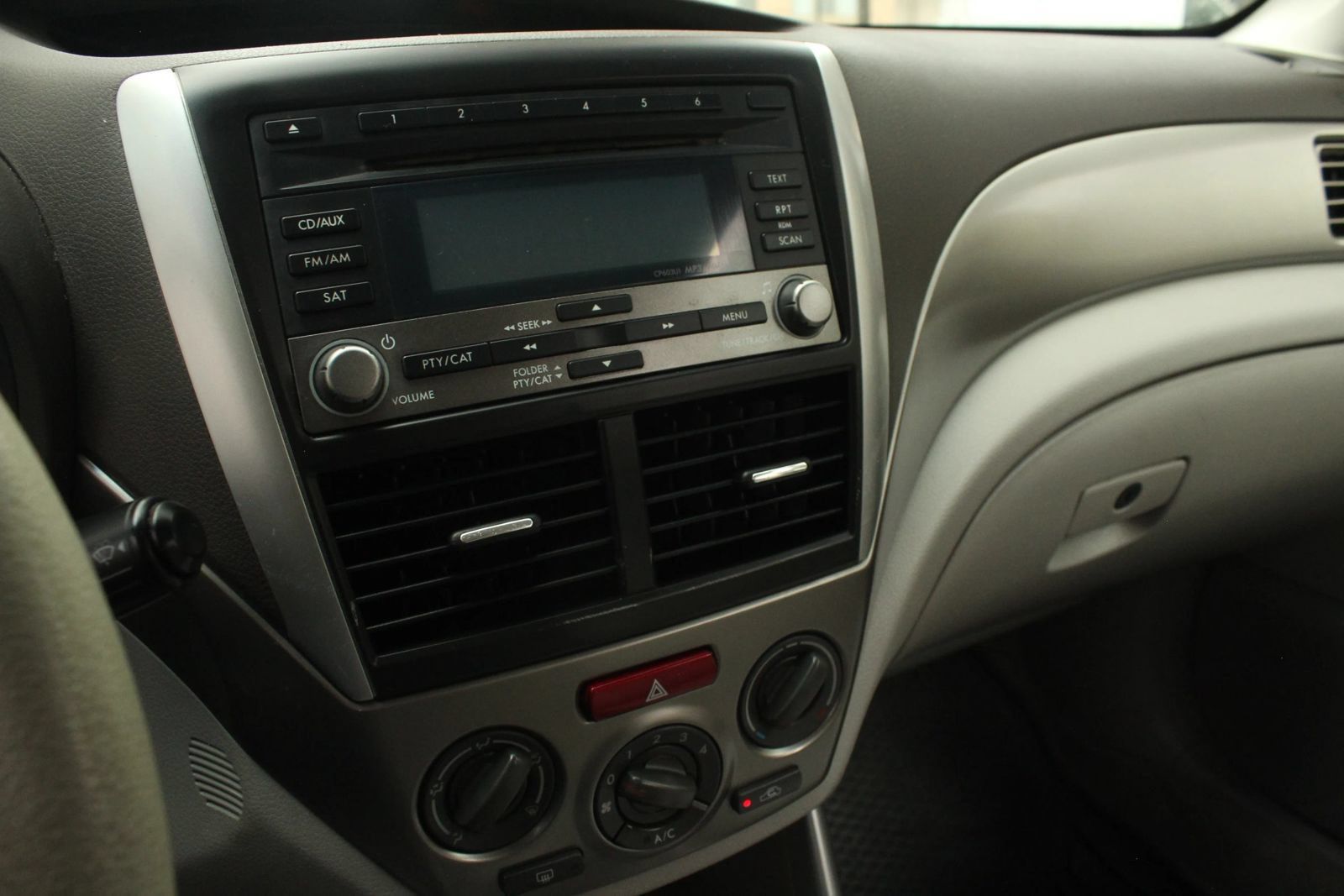 Used 2010 Subaru Forester 2.5X AWD/4WD image 28