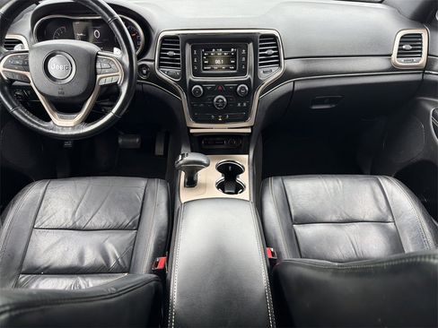 Used 2015 Jeep Grand Cherokee Limited image 16