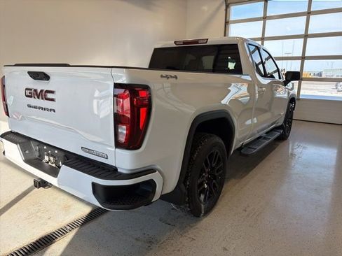 New 2026 GMC Sierra 1500 Elevation image 13