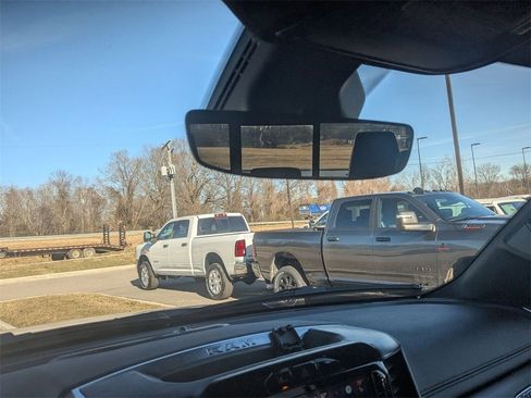 Used 2025 RAM 1500 Laramie image 33