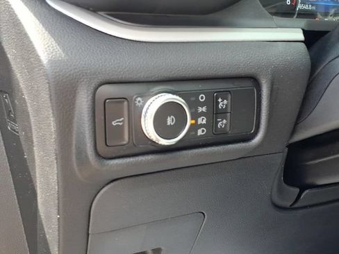 Used 2023 Ford Explorer XLT w/ Equipment Group 202A AWD/4WD image 19