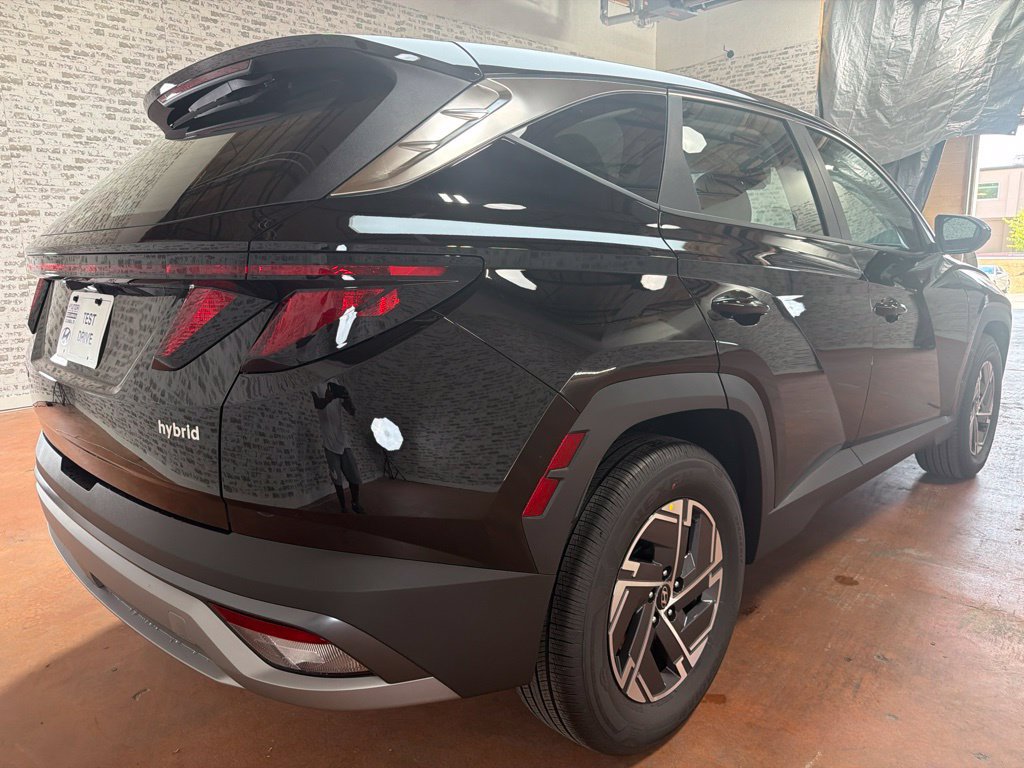 New 2026 Hyundai Tucson Blue SE FWD image 7