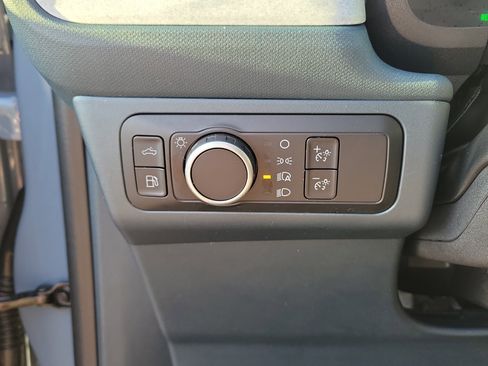 Used 2024 Ford Maverick XLT image 13