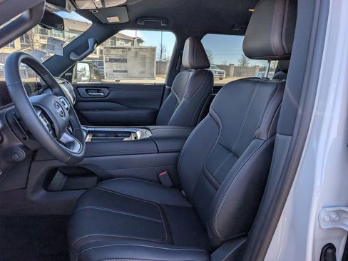 New 2026 Nissan Armada SL w/ Captain's Chari Seat Package RWD image 18