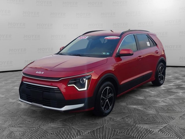 Certified 2025 Kia Niro LX FWD image 1
