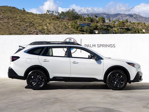 Used 2021 Subaru Outback Onyx Edition XT image 6